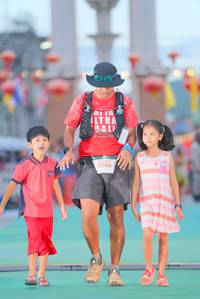 BIB: 110, 5146
                            <button type="button" onclick="openModal(21766607)" class="btn btn-primary btn-sm float-right btn-popup" data-toggle="modal" data-target=".modal-high-quality">
                        <i class="fas fa-shopping-cart"></i> Add to Cart
                    </button>
                                            <button type="button" onclick="isThisMe(21766607, true)" class="btn btn-success btn-sm float-right btn-popup btn-isme hidden" data-toggle="tooltip" data-placement="bottom" title="นี่คือรูปของคุณใช่ไหม คลิกที่นี่เพื่อเอาเข้าอัลบั้ม">
                        <i class="fas fa-plus"></i> Add to album
                    </button>
                    <button type="button" onclick="isThisMe(21766607, false)" class="btn btn-warning btn-sm float-right btn-popup btn-isnotme hidden">
                        <i class="fas fa-ban"></i> Remove from album
                    </button>